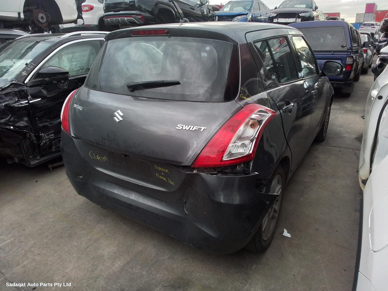 Suzuki Swift Left Door Mirror