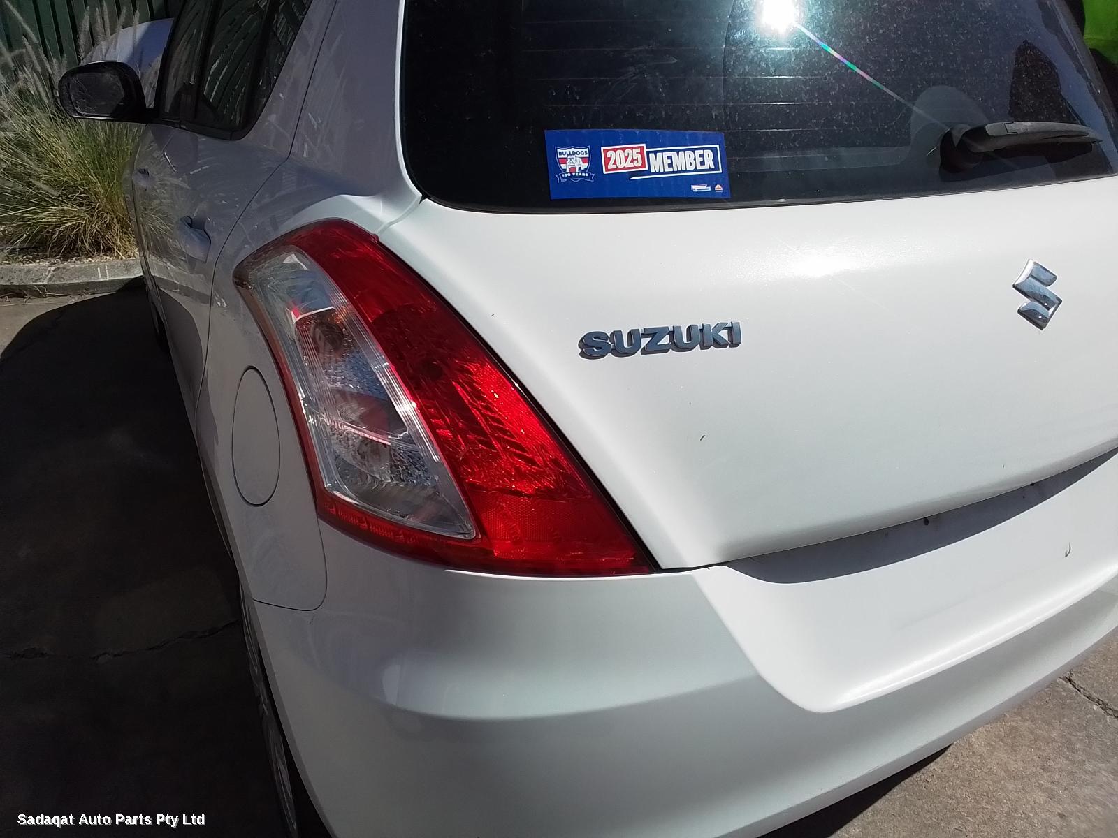 Suzuki Swift Left Front Door