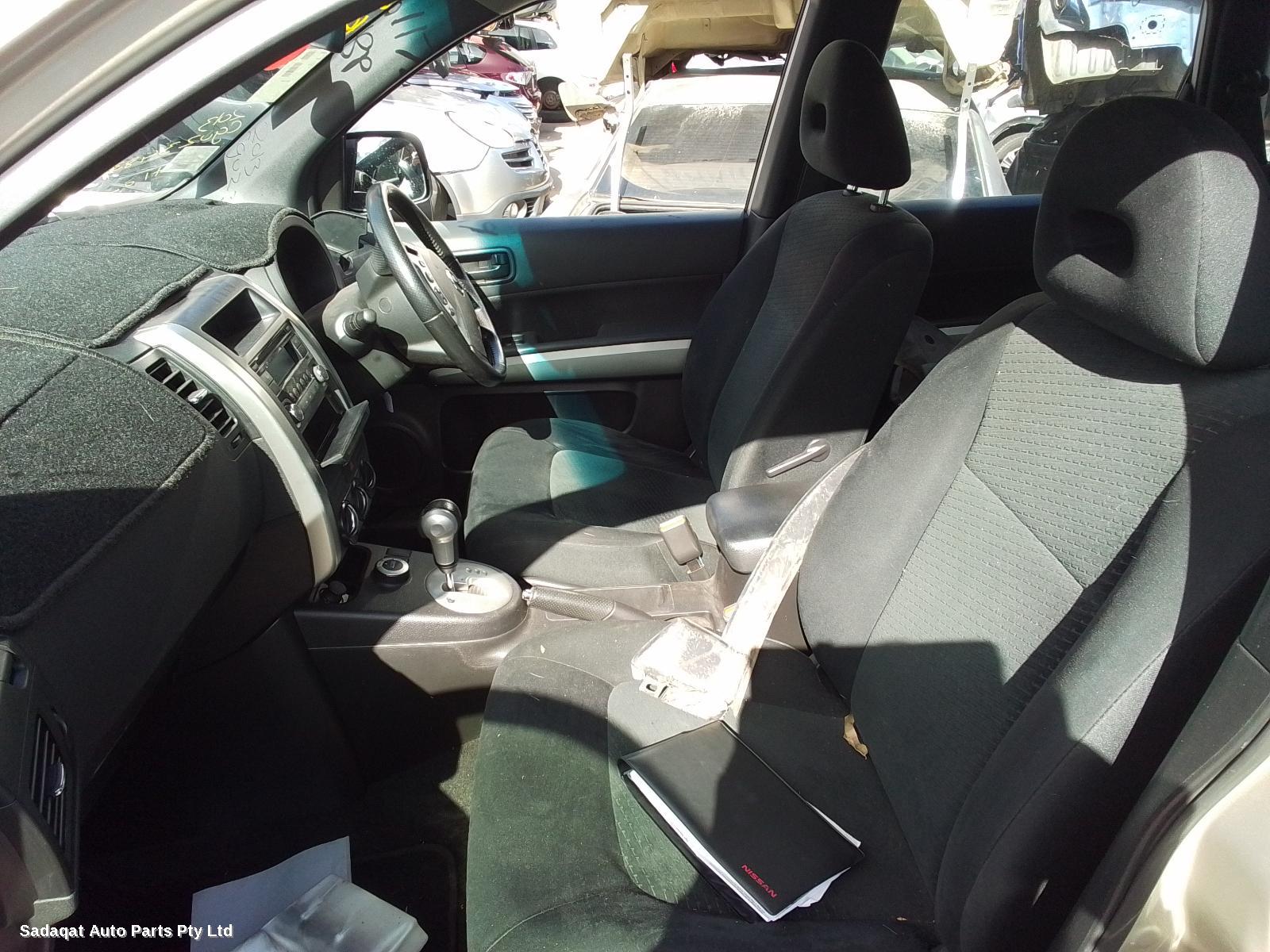 Nissan Xtrail Right Door Mirror