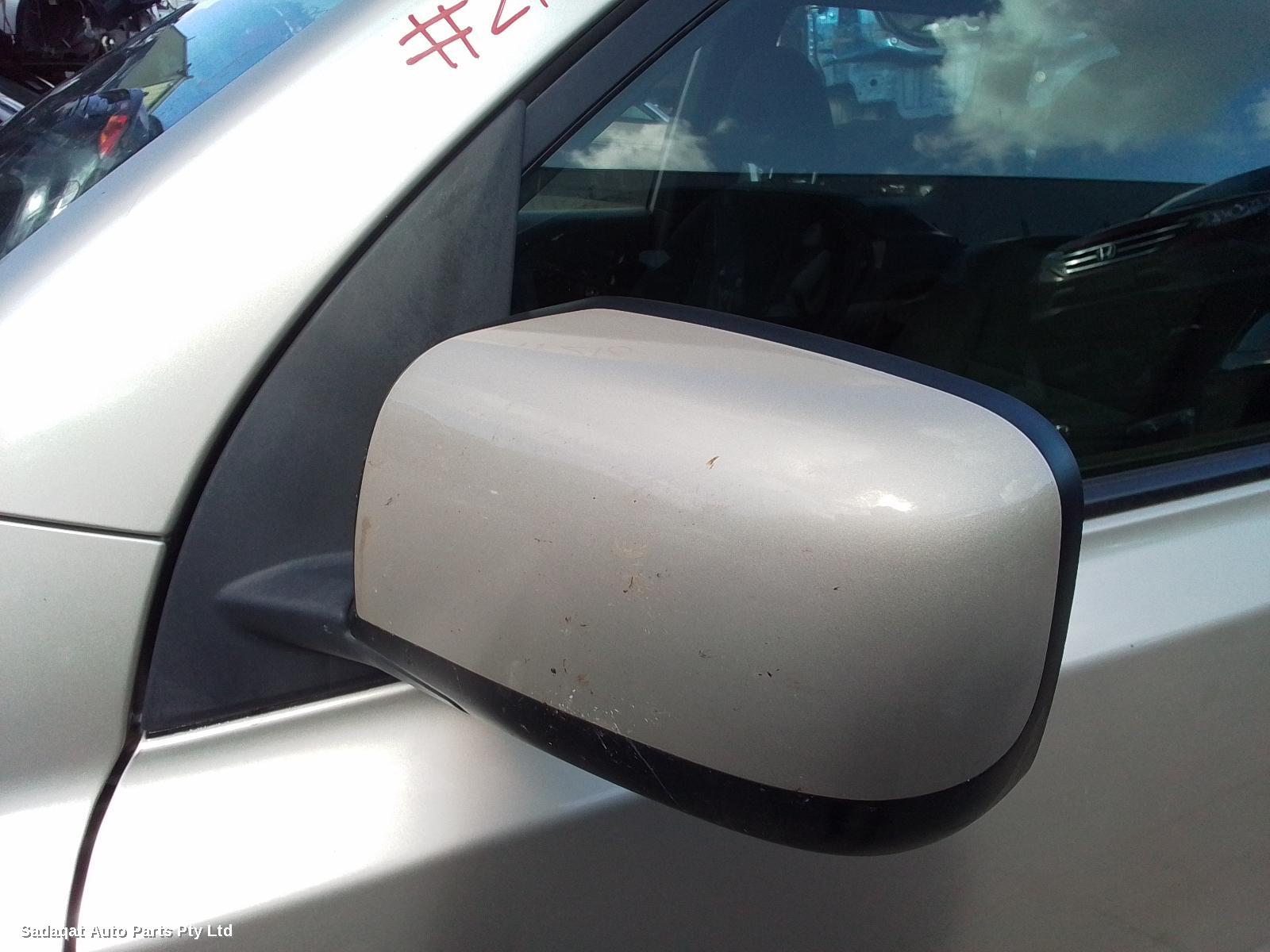 Nissan Xtrail Right Door Mirror