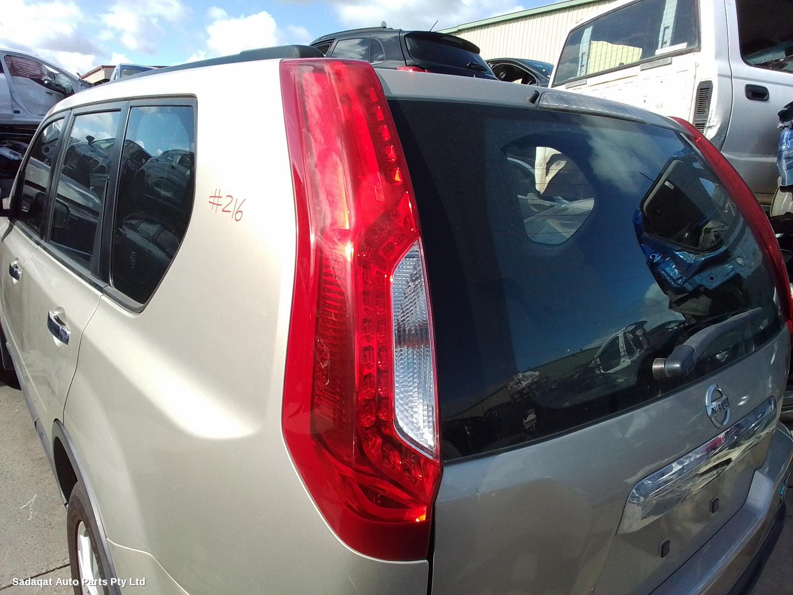 Nissan Xtrail Right Door Mirror
