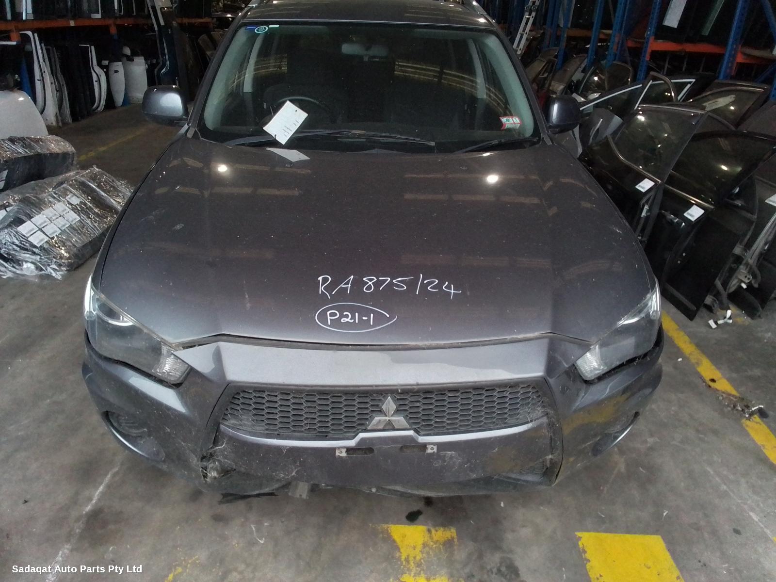 Mitsubishi Outlander Left Headlamp