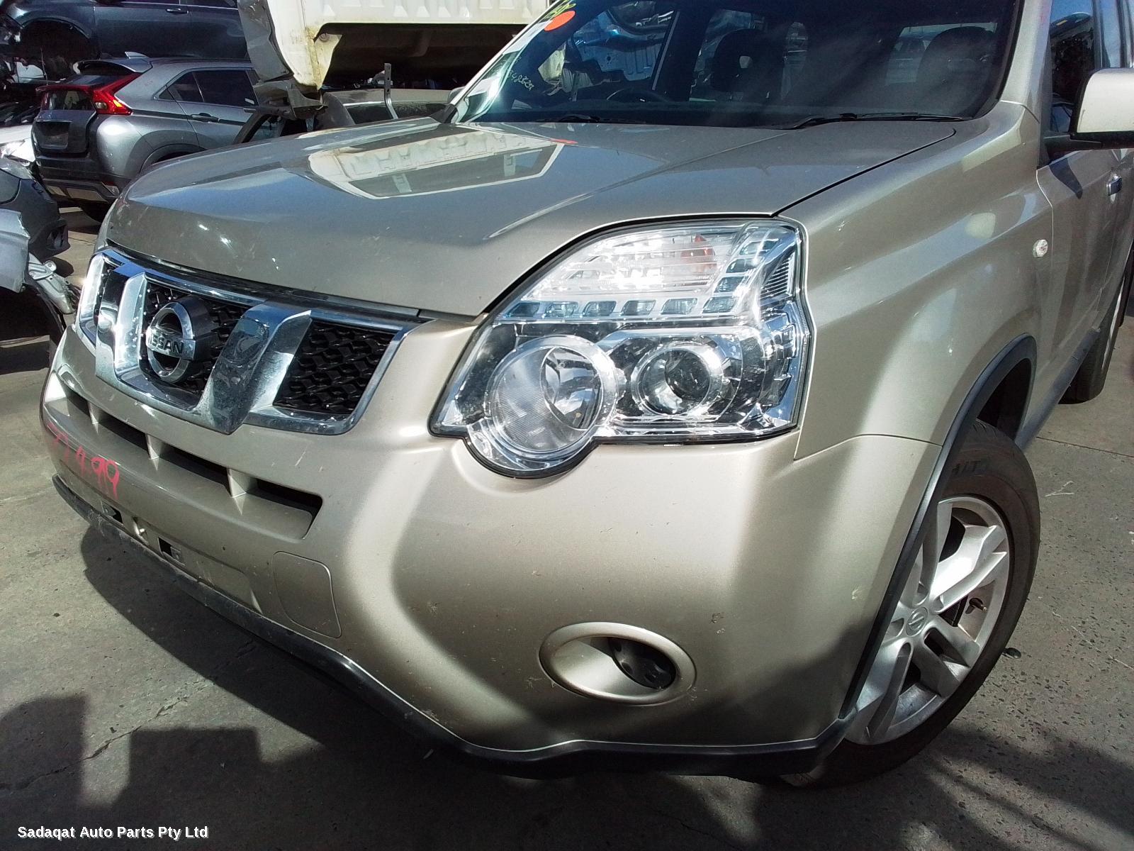 Nissan Xtrail Right Door Mirror