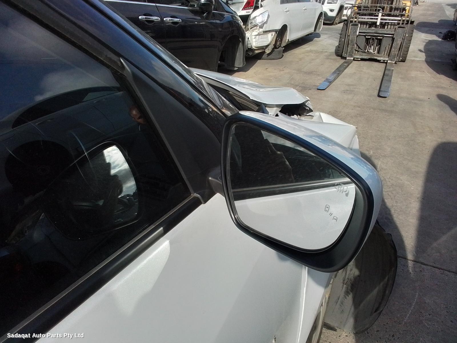 Suzuki Swift Right Front Door