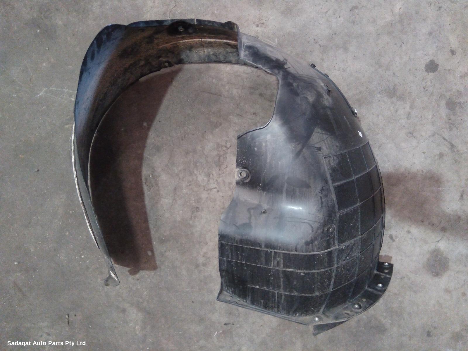 Volkswagen Golf Left Guard Liner