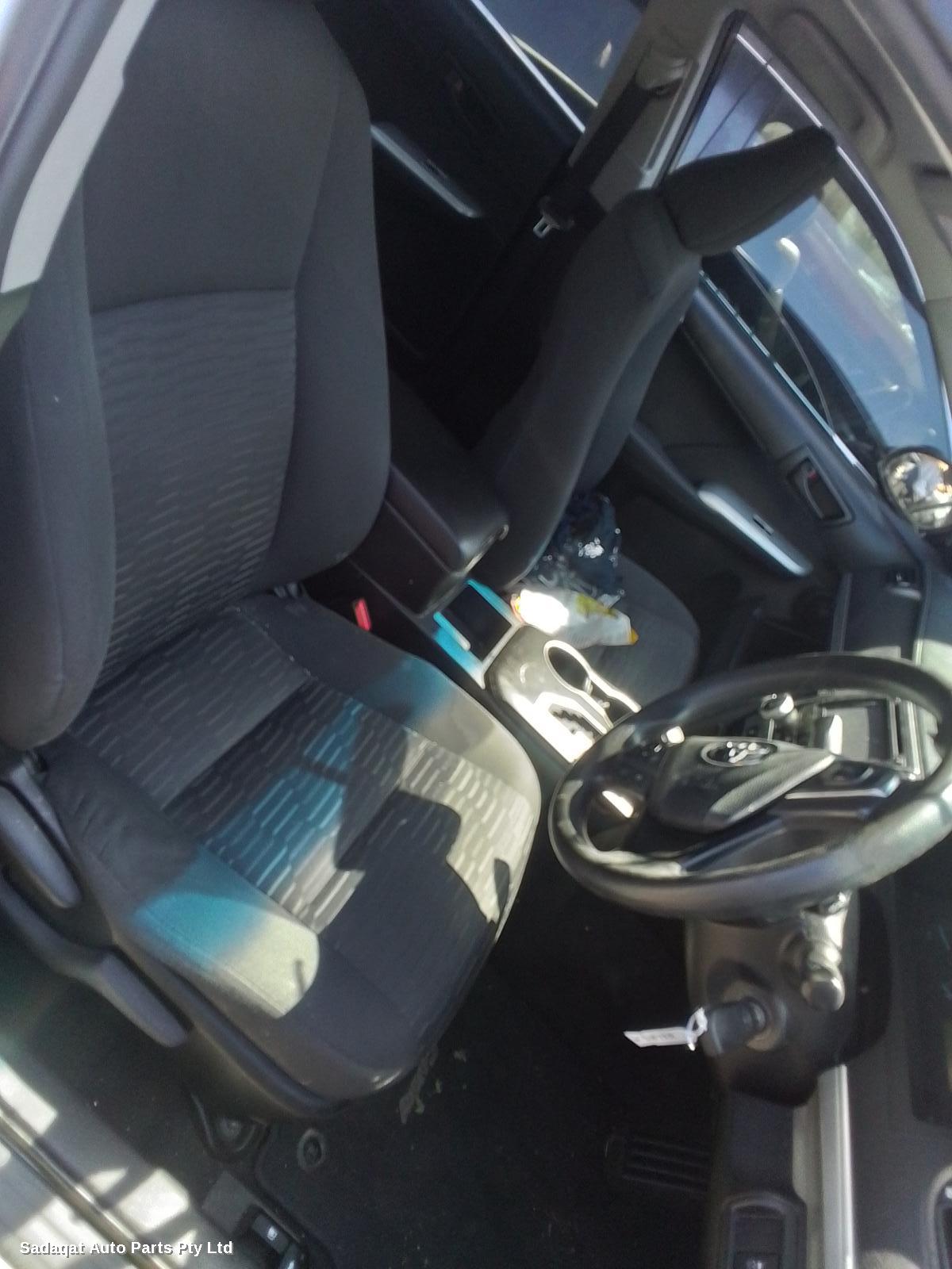 Toyota Camry Left Taillight