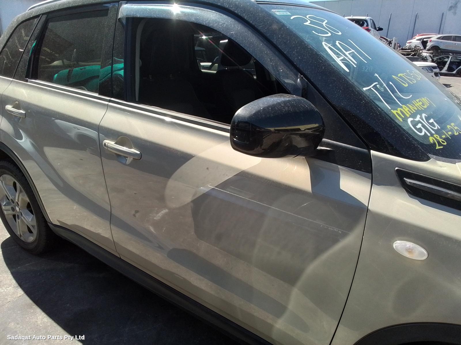 Suzuki Vitara Right Front Door