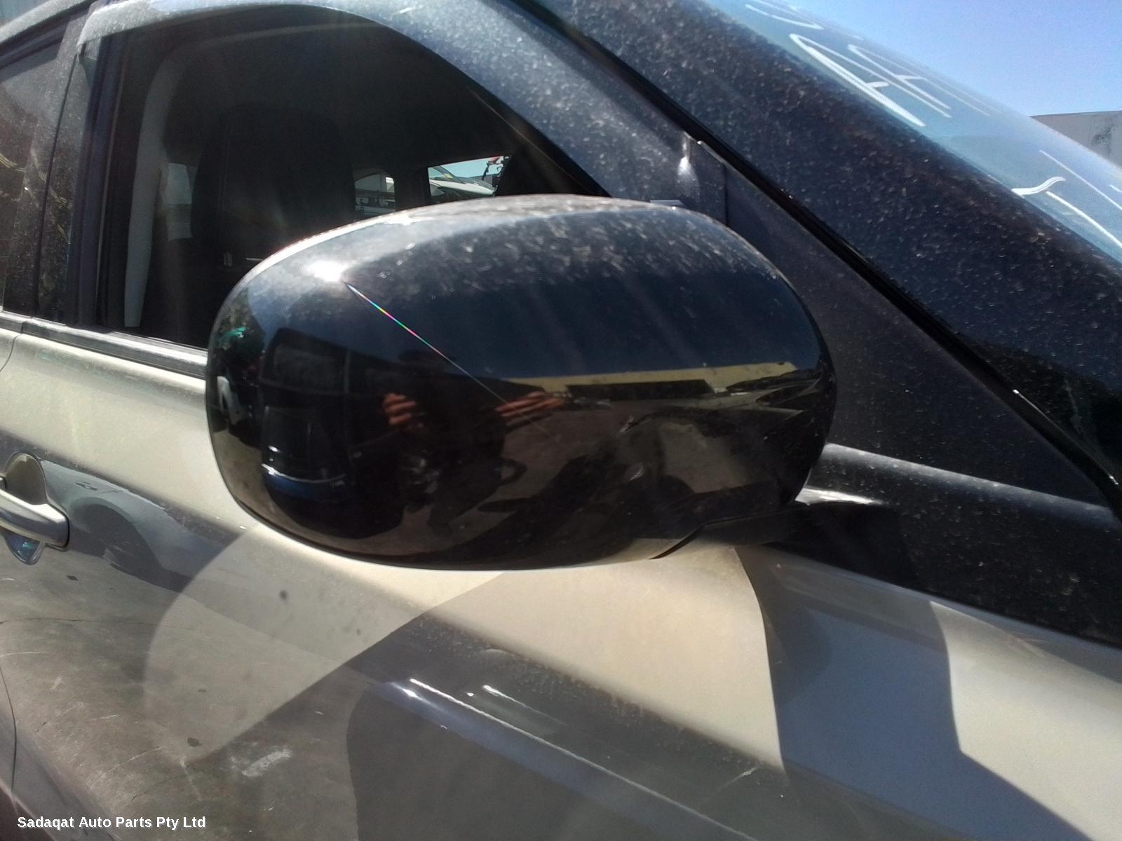 Suzuki Vitara Right Front Door