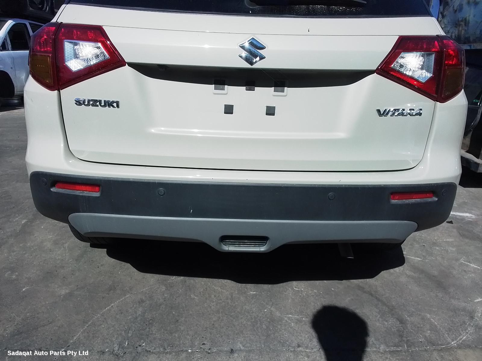 Suzuki Vitara Right Front Door