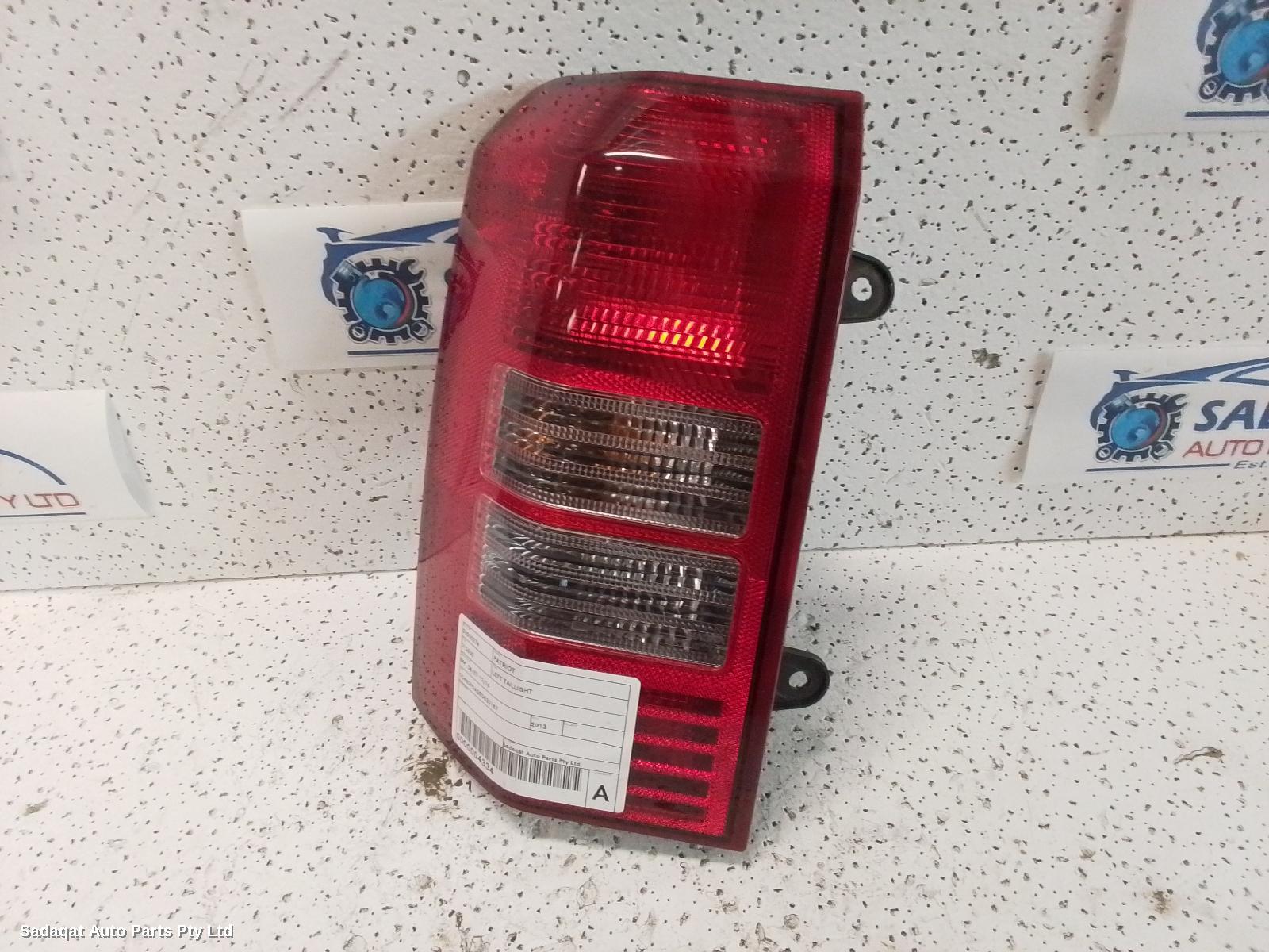 Jeep Patriot Left Taillight
