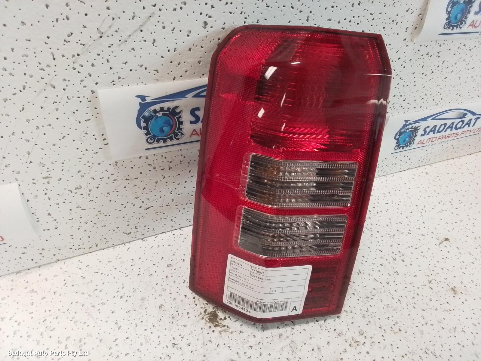 Jeep Patriot Left Taillight