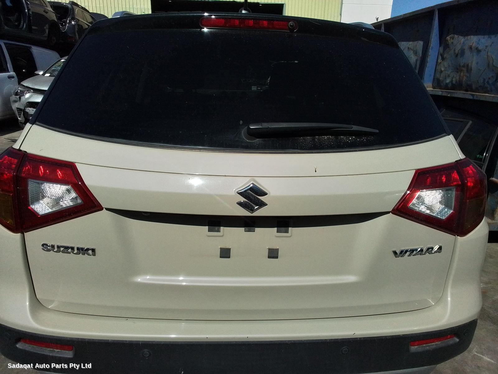 Suzuki Vitara Right Front Door