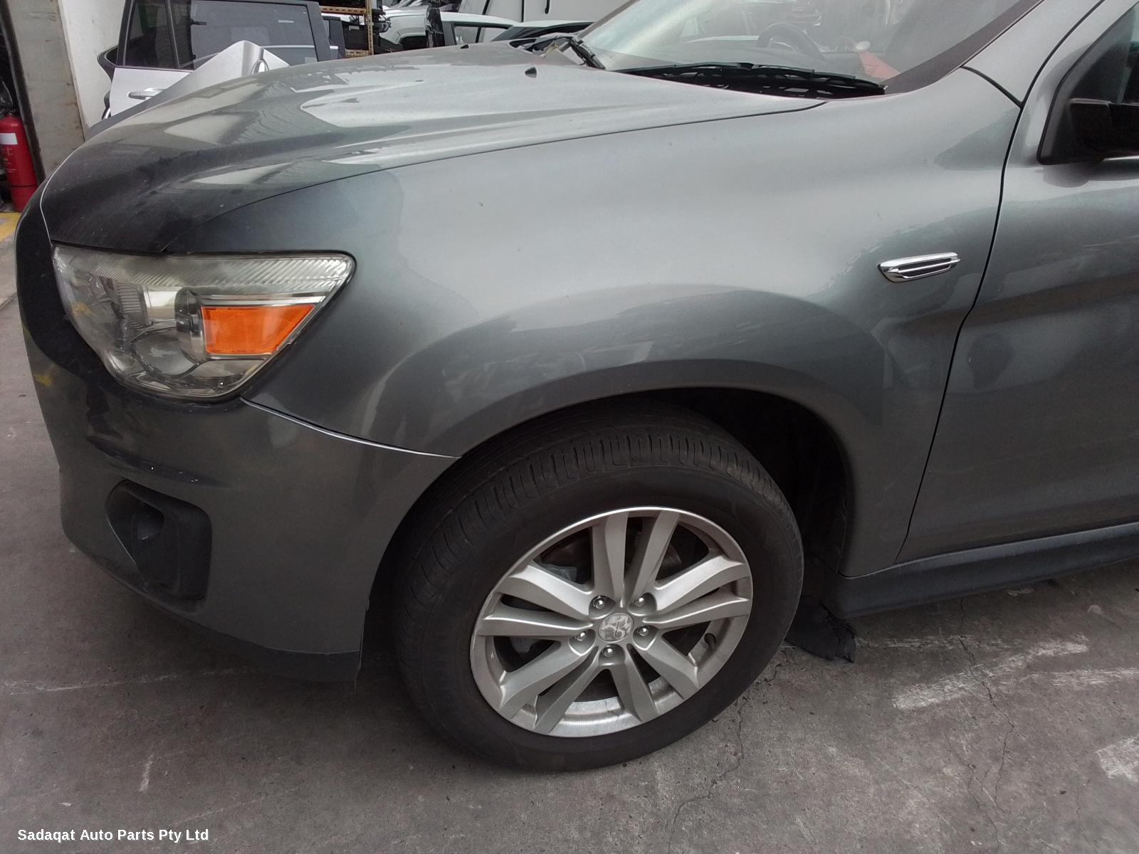 Mitsubishi Asx Right Guard