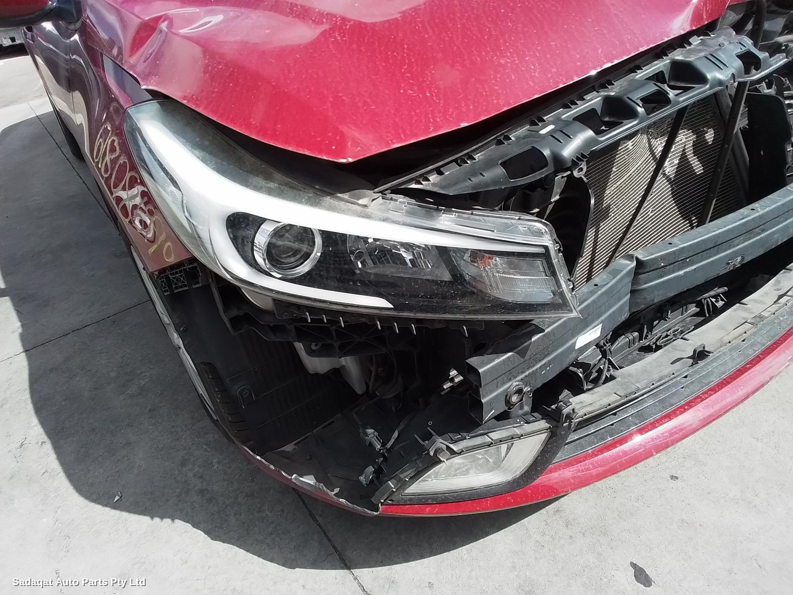 Kia Cerato Right Guard Liner