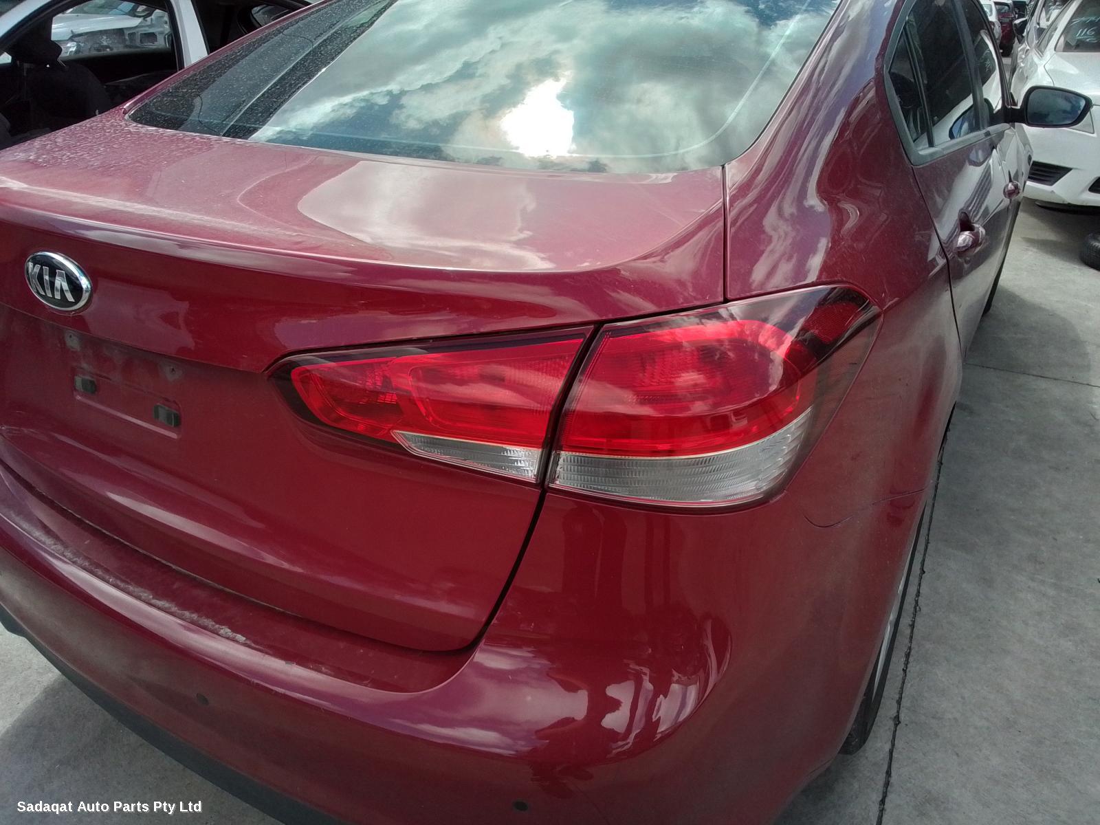 Kia Cerato Right Guard Liner