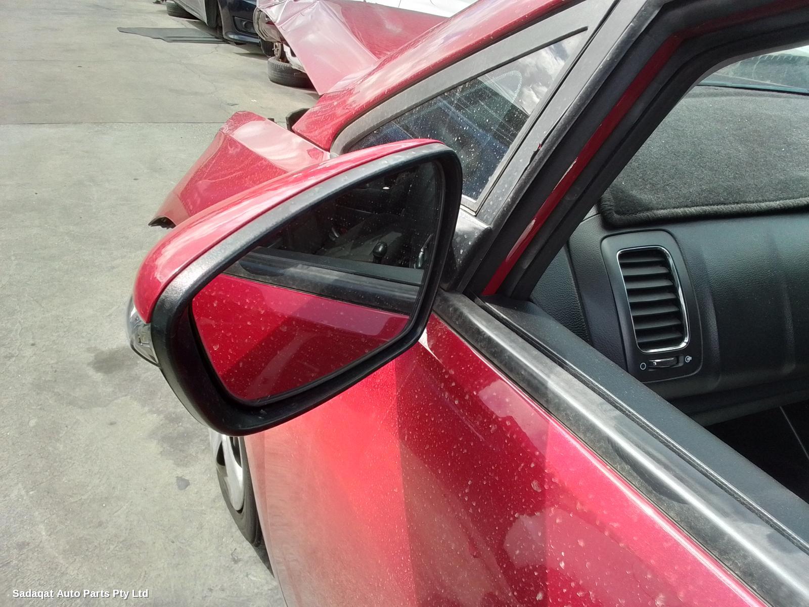 Kia Cerato Right Guard Liner