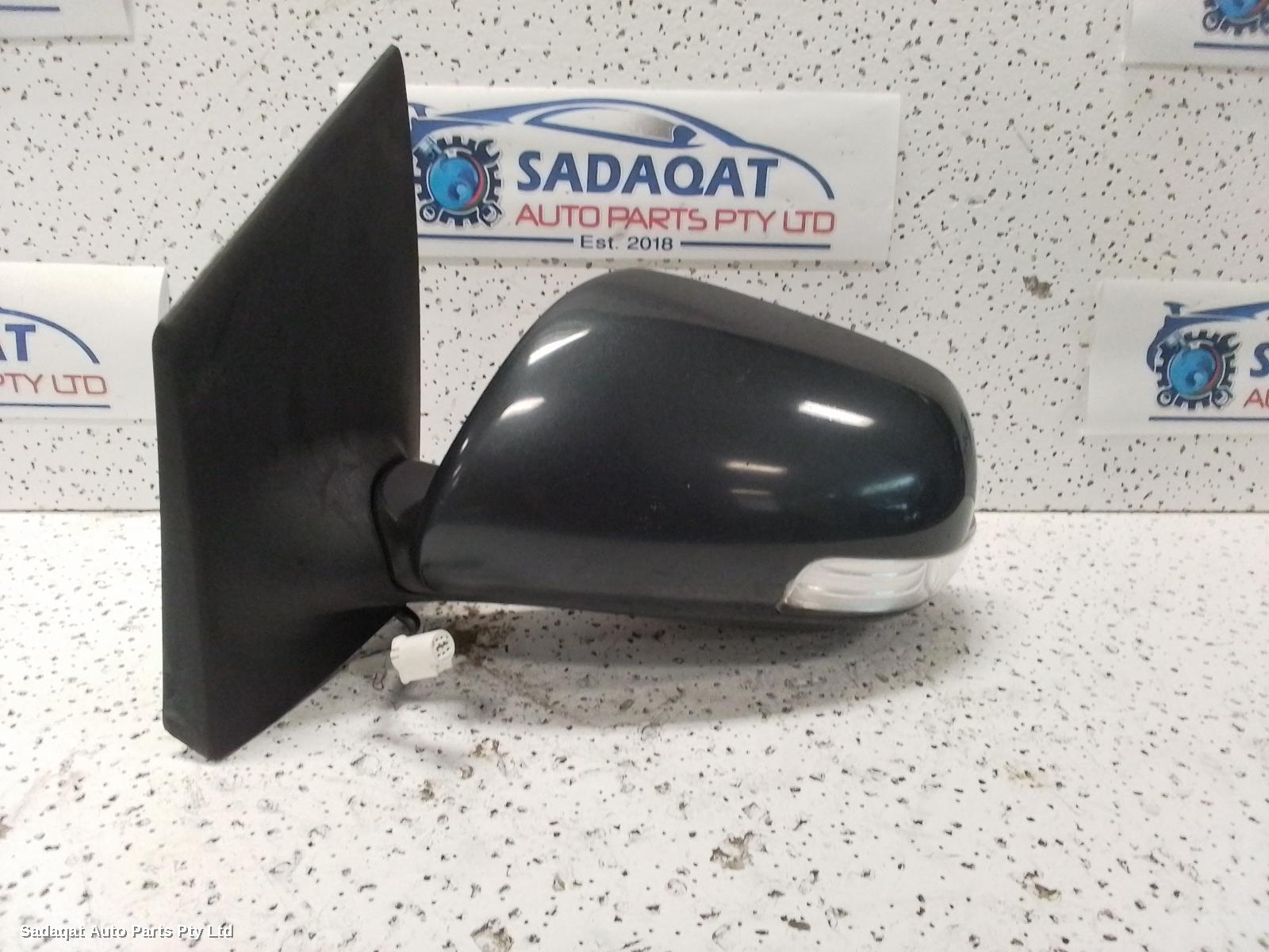 Toyota Yaris Left Door Mirror