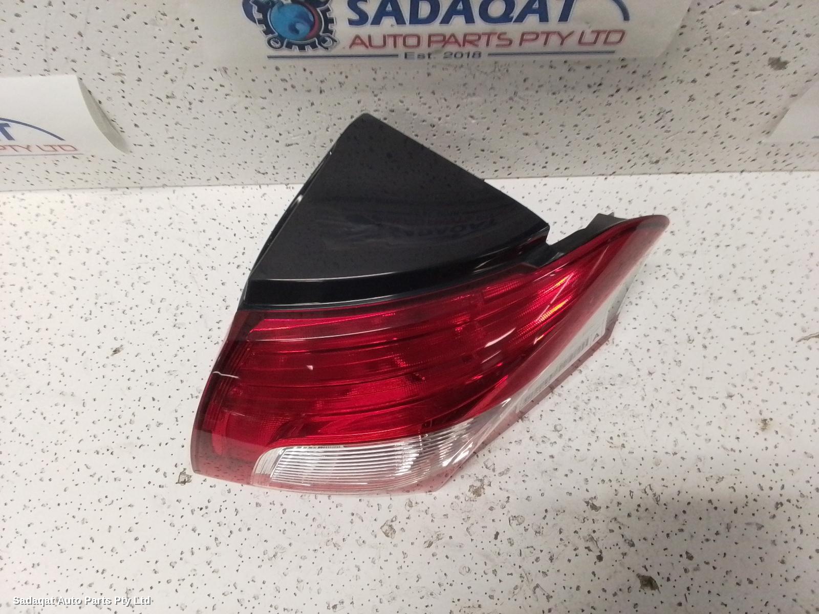 Peugeot 4008 Right Taillight