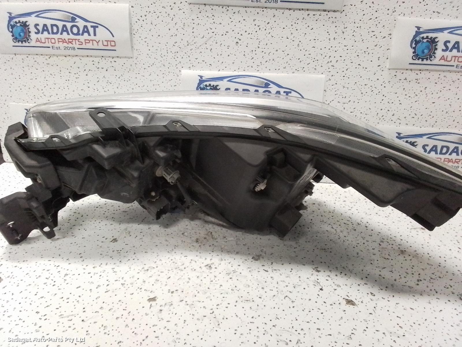 Subaru Outback Right Headlamp