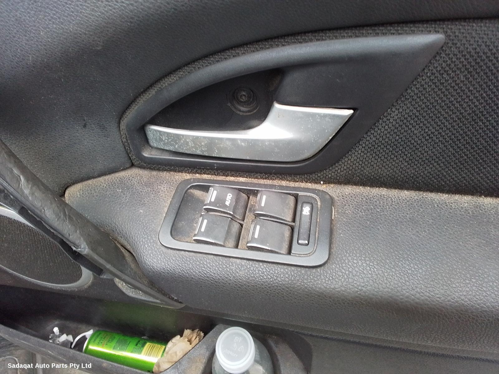 Ford Territory Right_rear_door_sliding