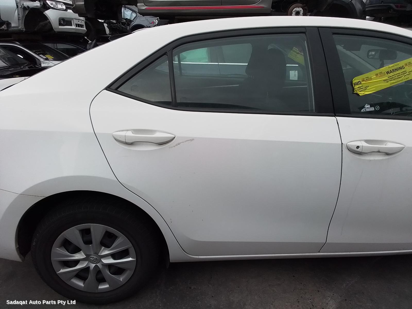 Toyota Corolla Right Headlamp