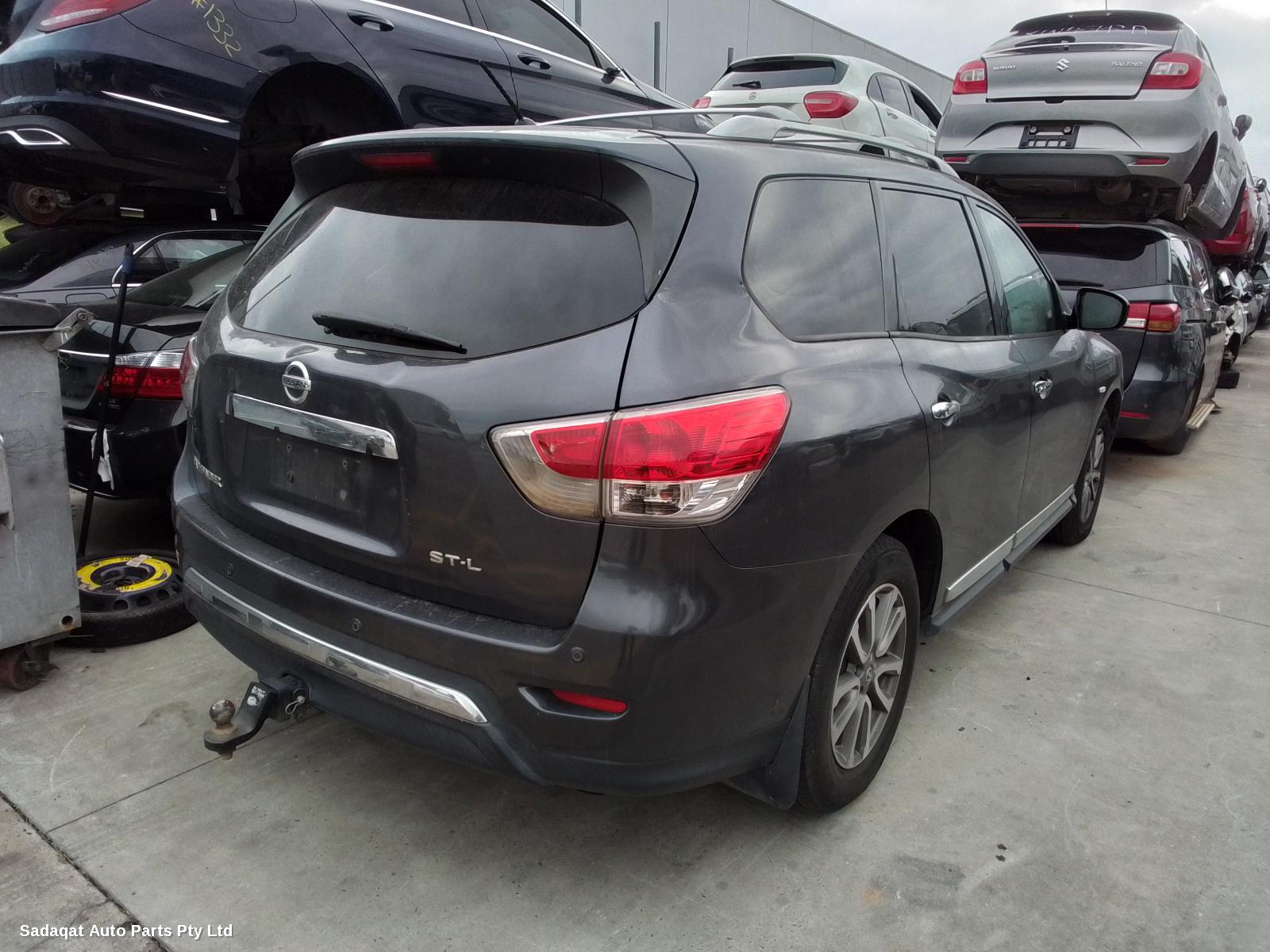 Nissan Pathfinder Rear Garnish