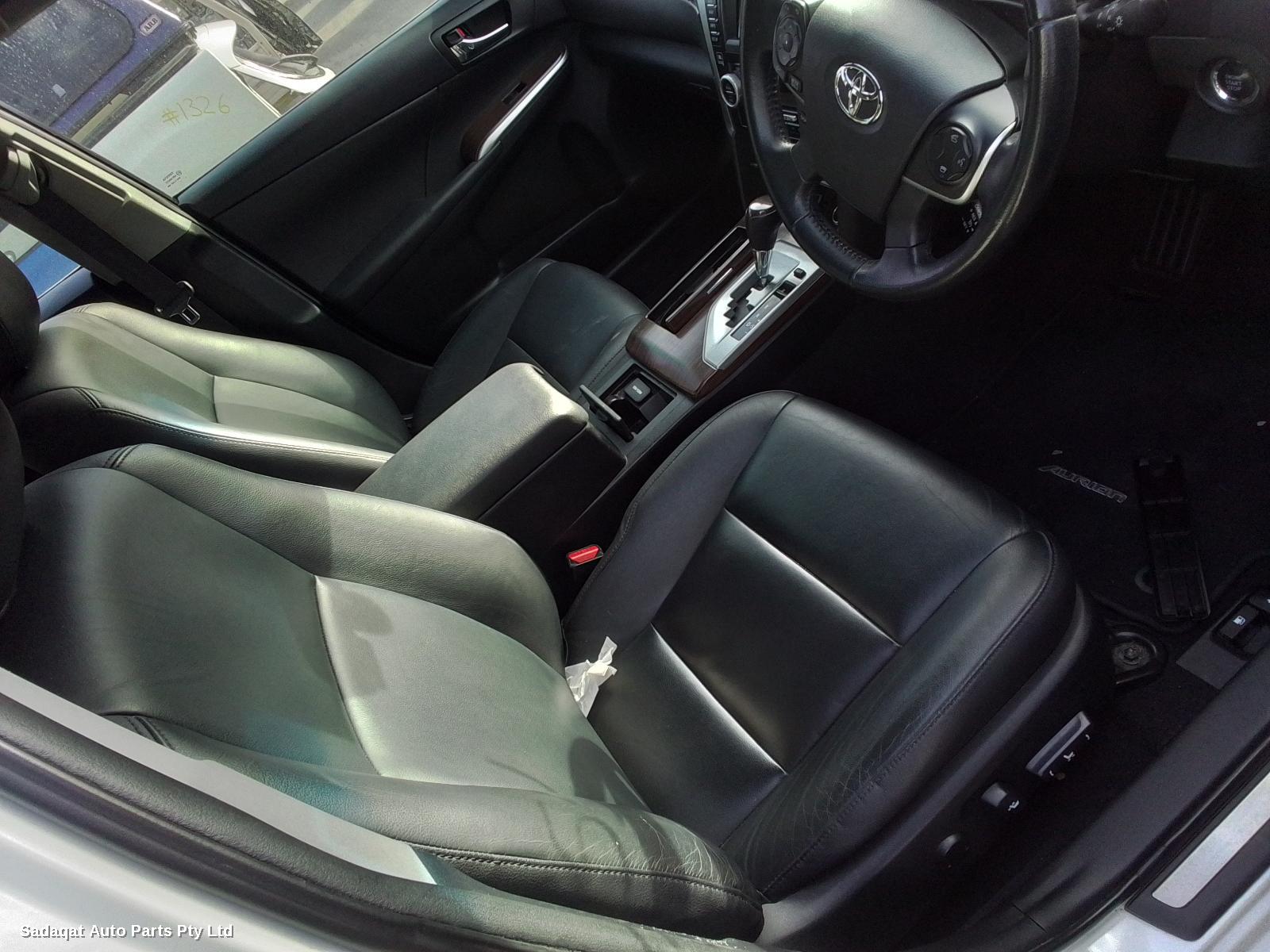 Toyota Aurion Left Taillight