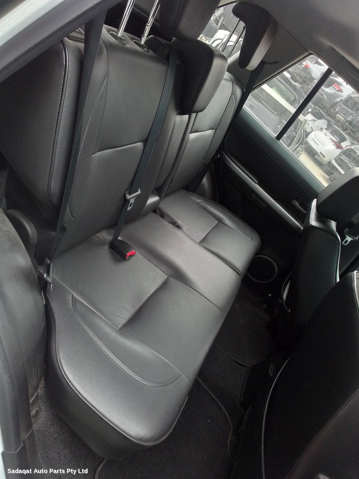 Suzuki Vitara Seatbelt/stalk