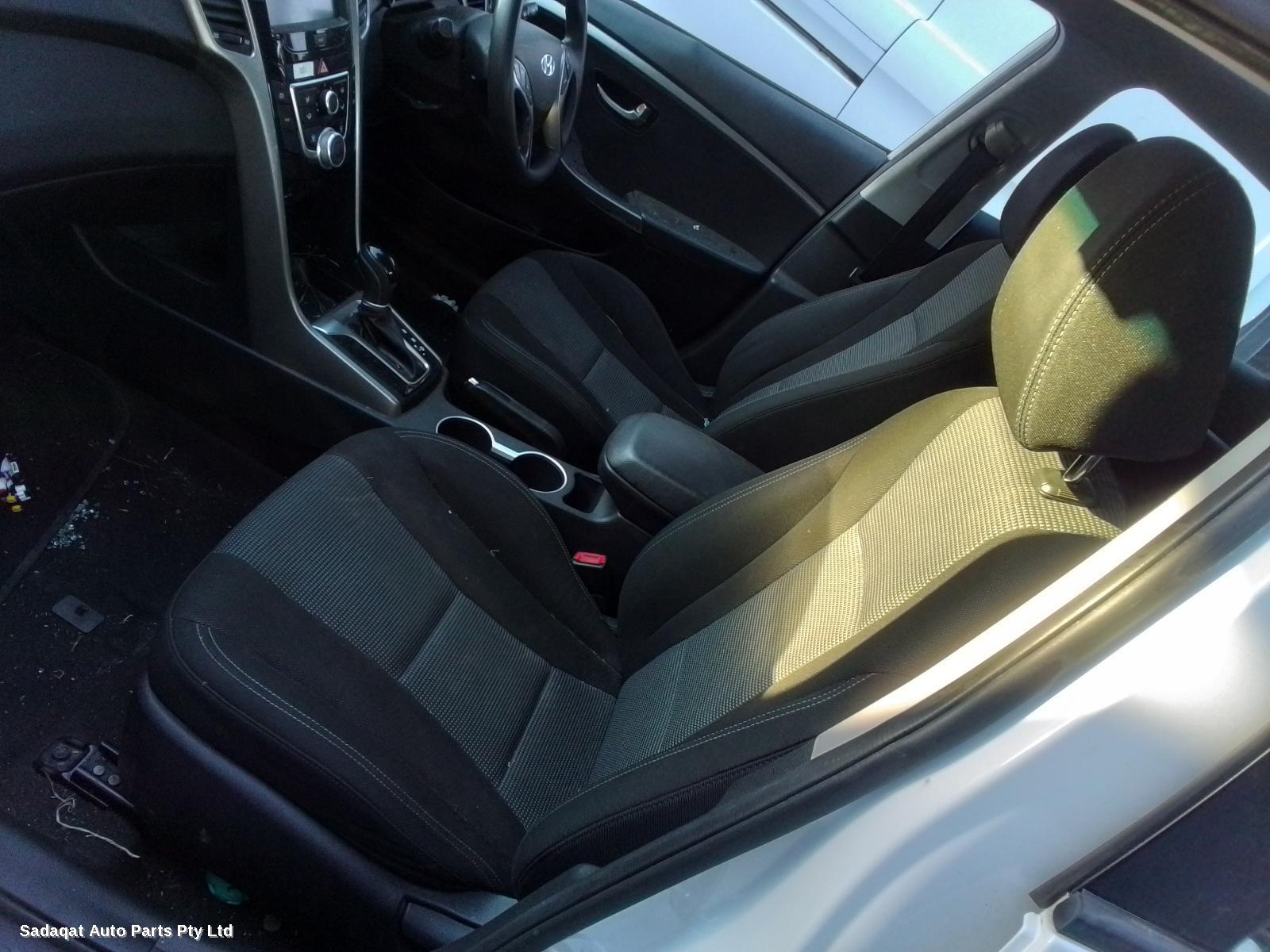 Hyundai I30 Left Door Mirror