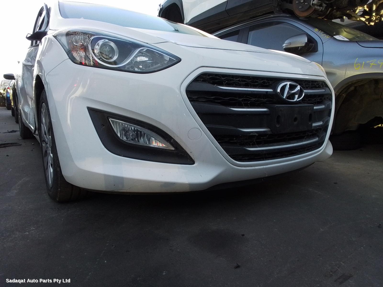 Hyundai I30 Left Door Mirror