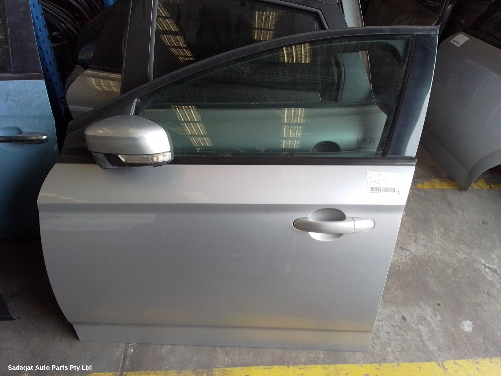 Ford Mondeo Left Front Door