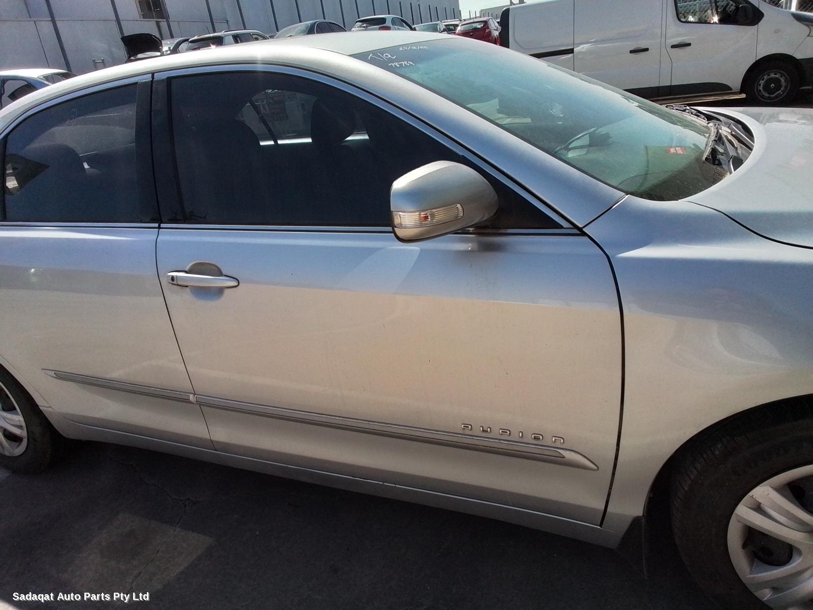 Toyota Aurion Right Taillight