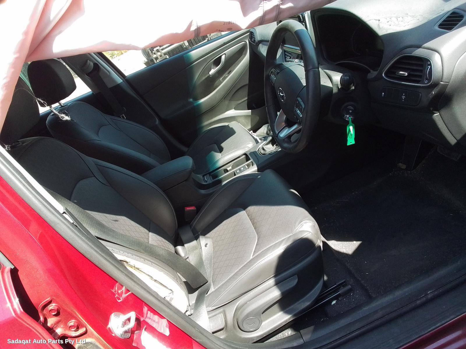 Hyundai I30 Right Door Mirror