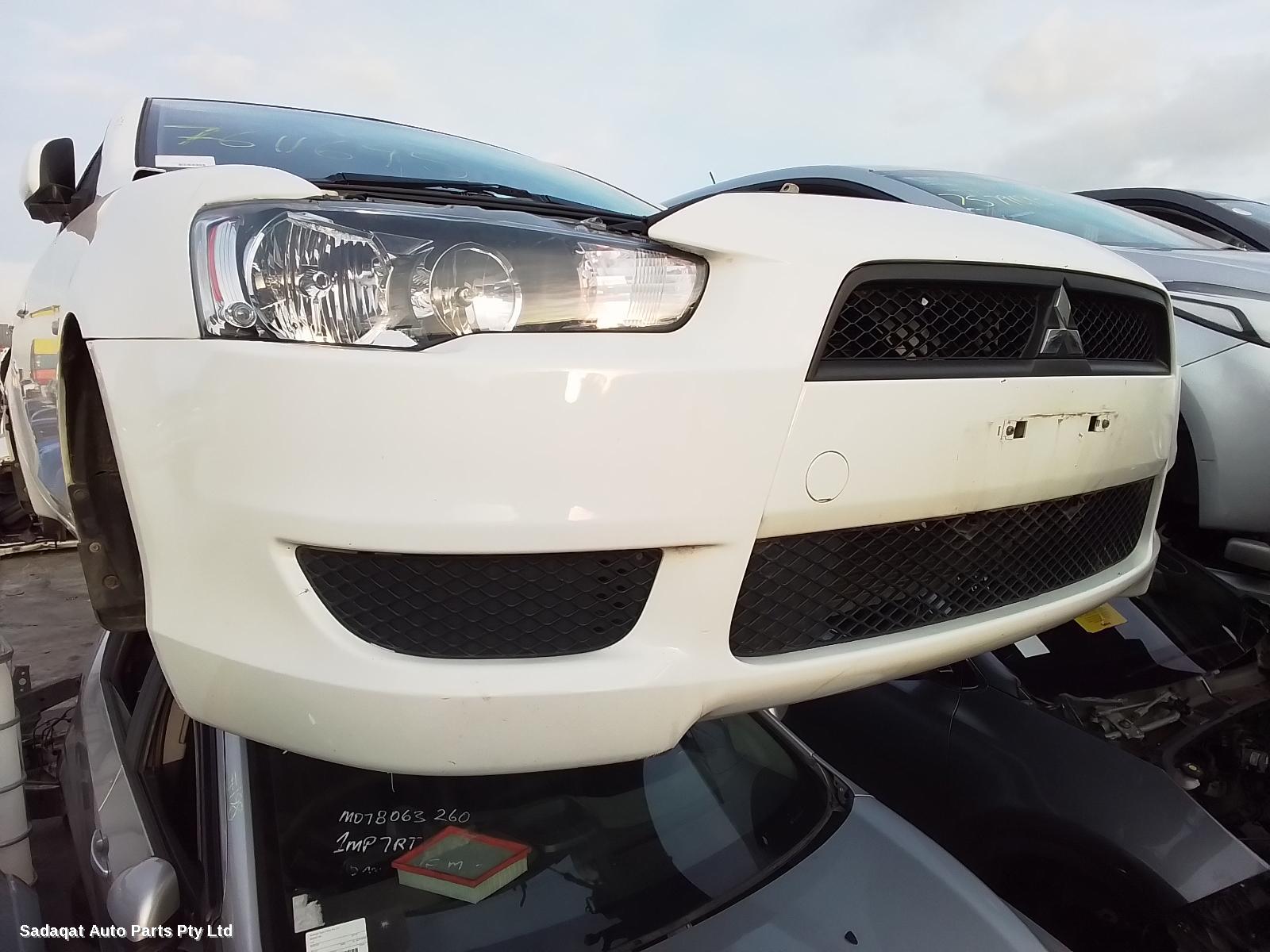 Mitsubishi Lancer Bonnet Lock/support