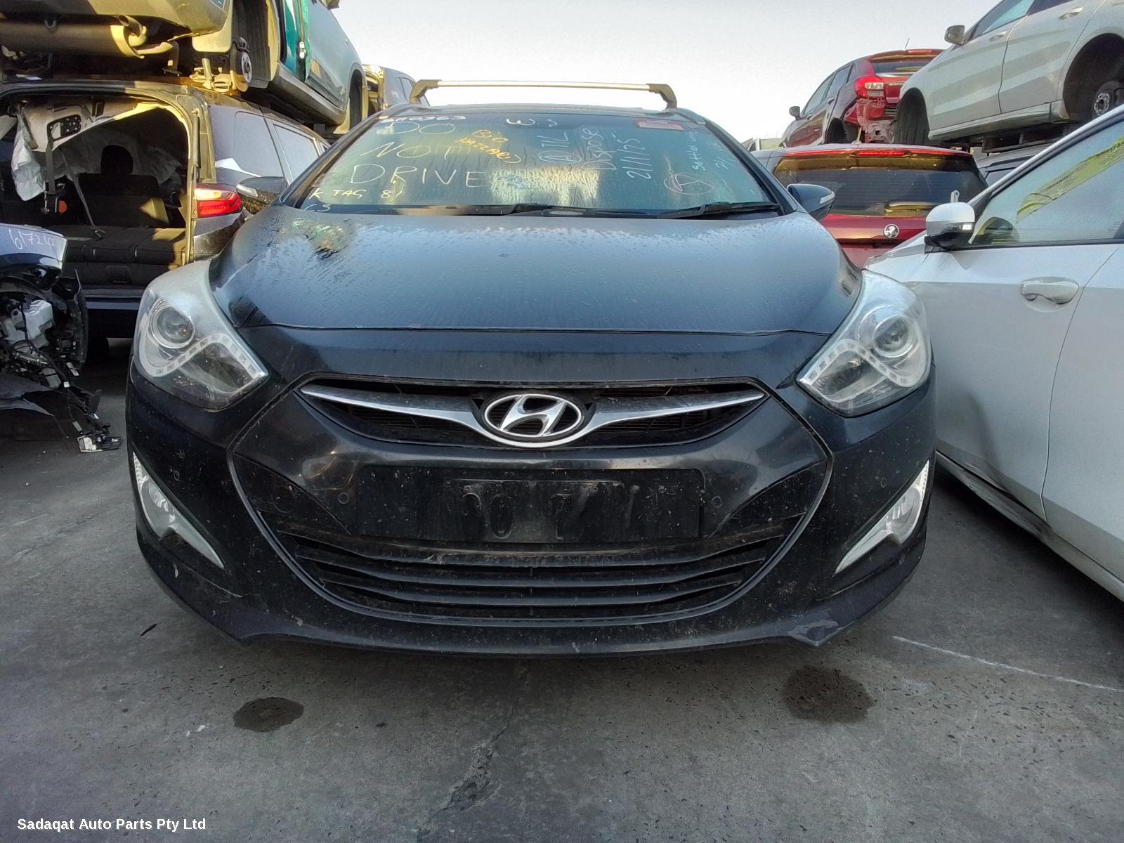 Hyundai I40 Left Taillight