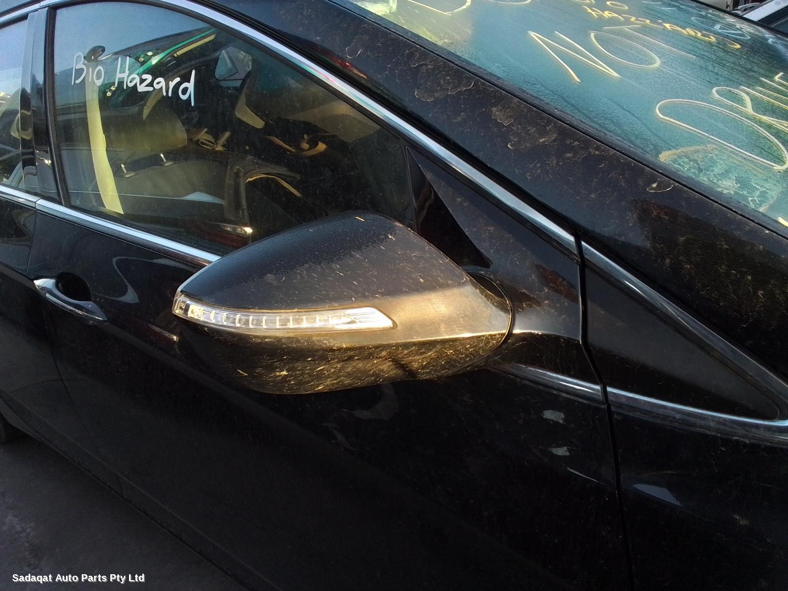 Hyundai I40 Left Taillight