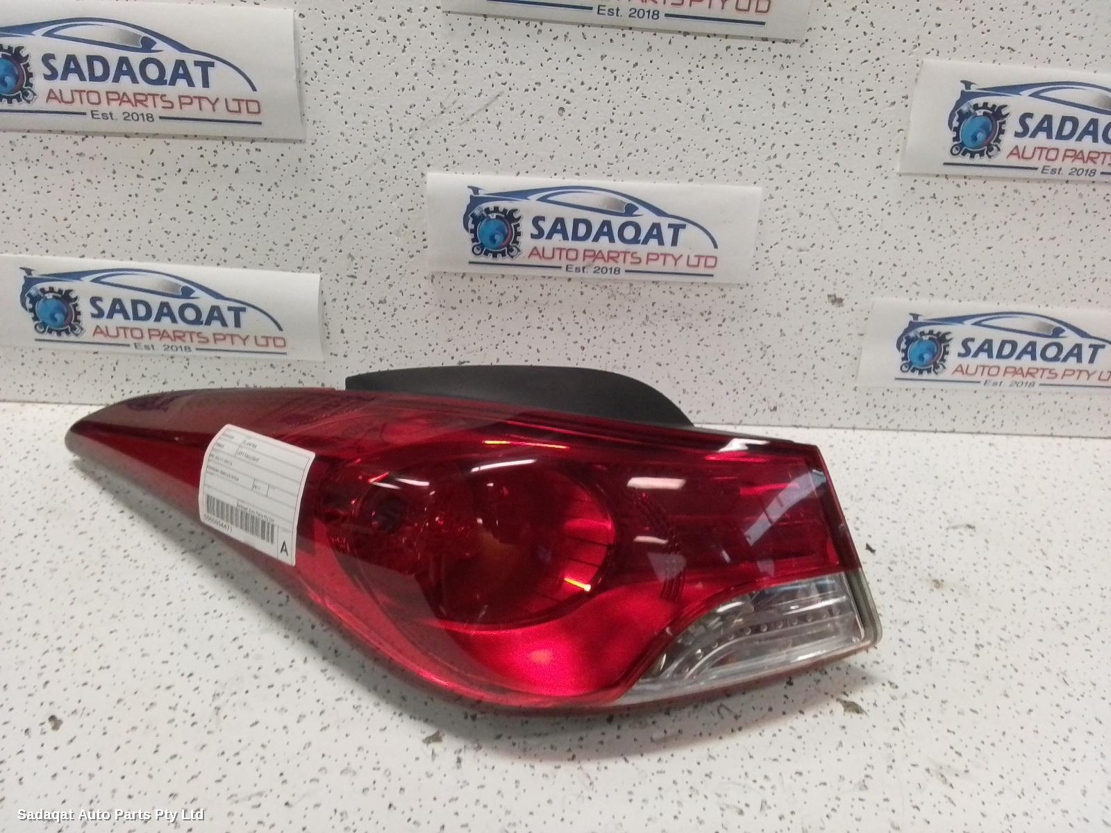 Hyundai Elantra Left Taillight