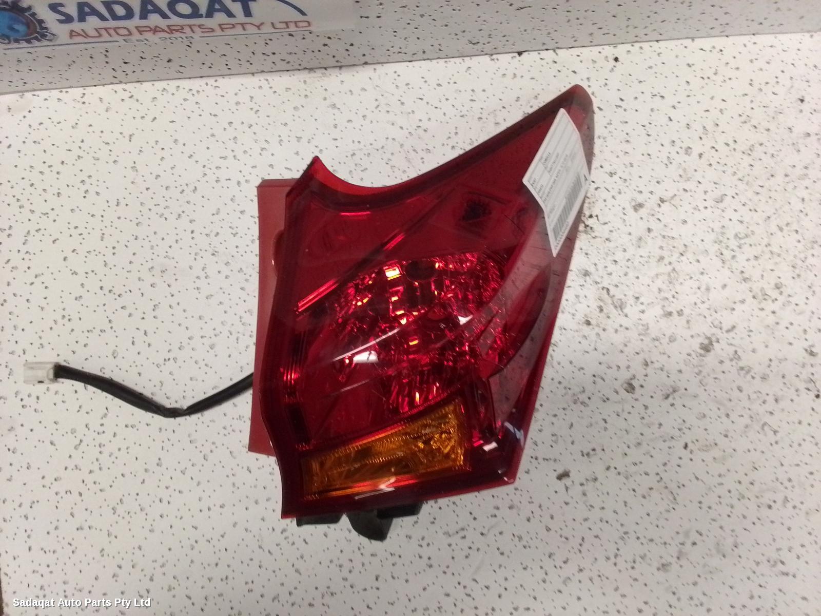 Toyota Corolla Right Taillight