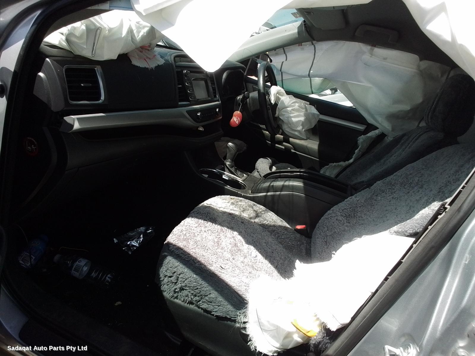 Toyota Kluger Sunvisor