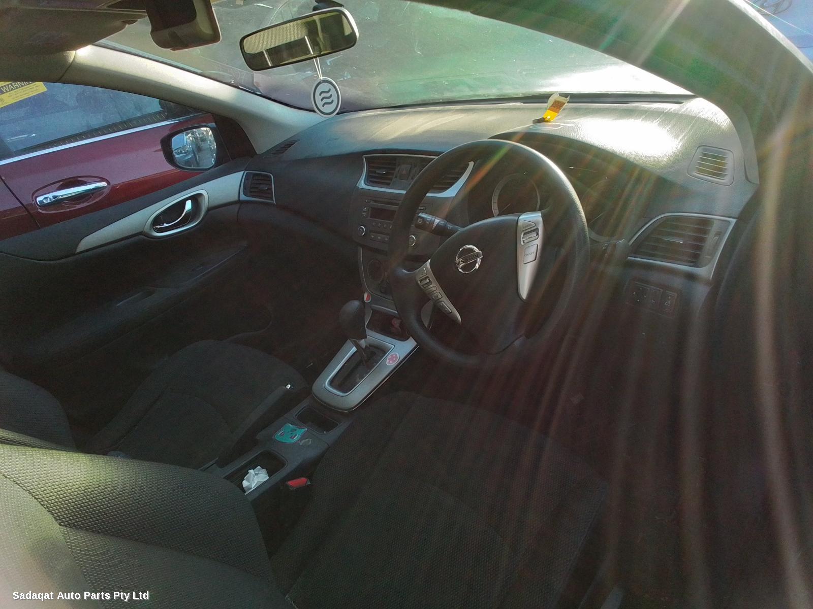 Nissan Pulsar Hoodlining