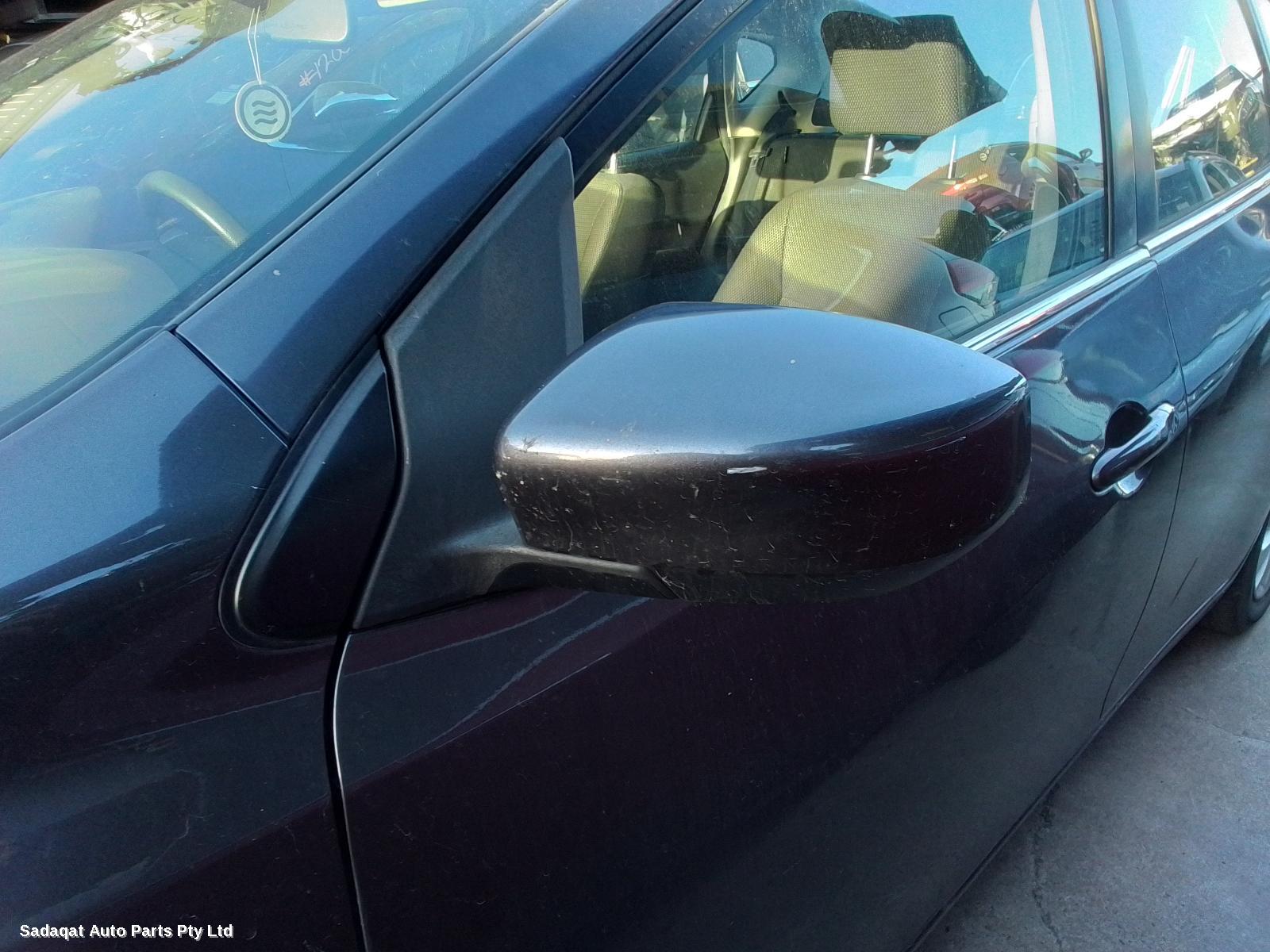 Nissan Pulsar Hoodlining