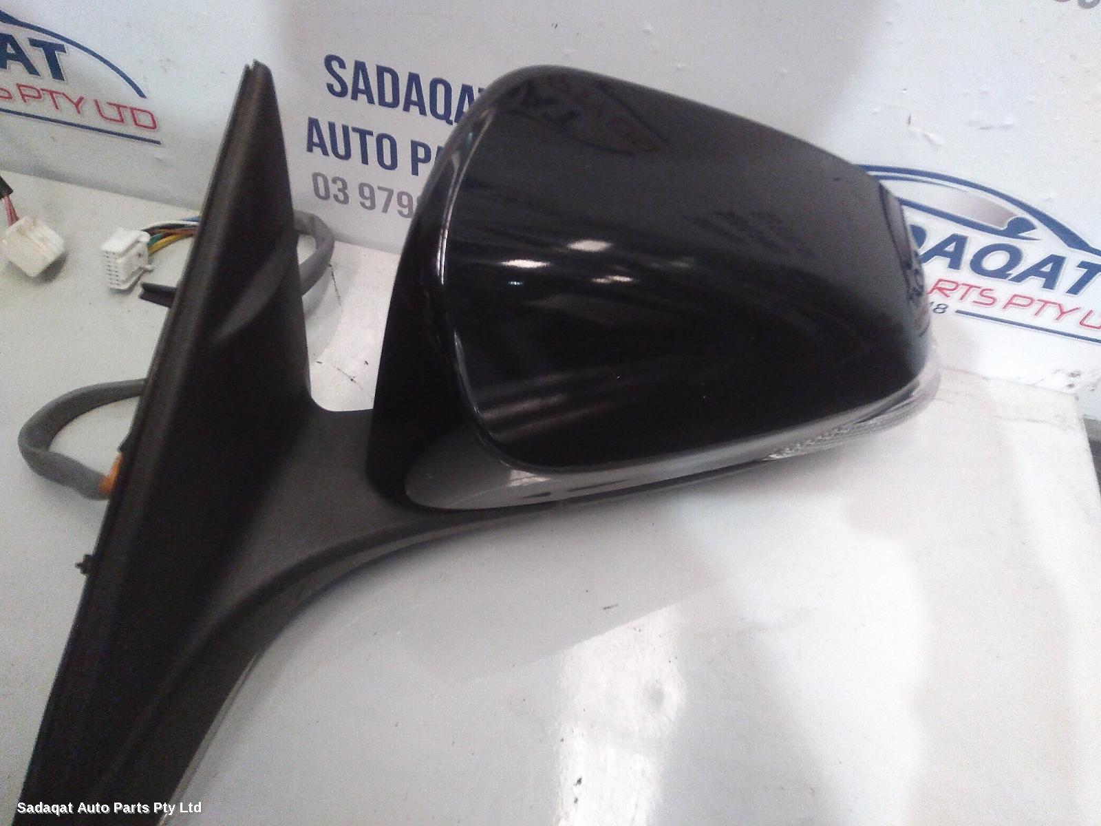 Toyota Camry Left Door Mirror