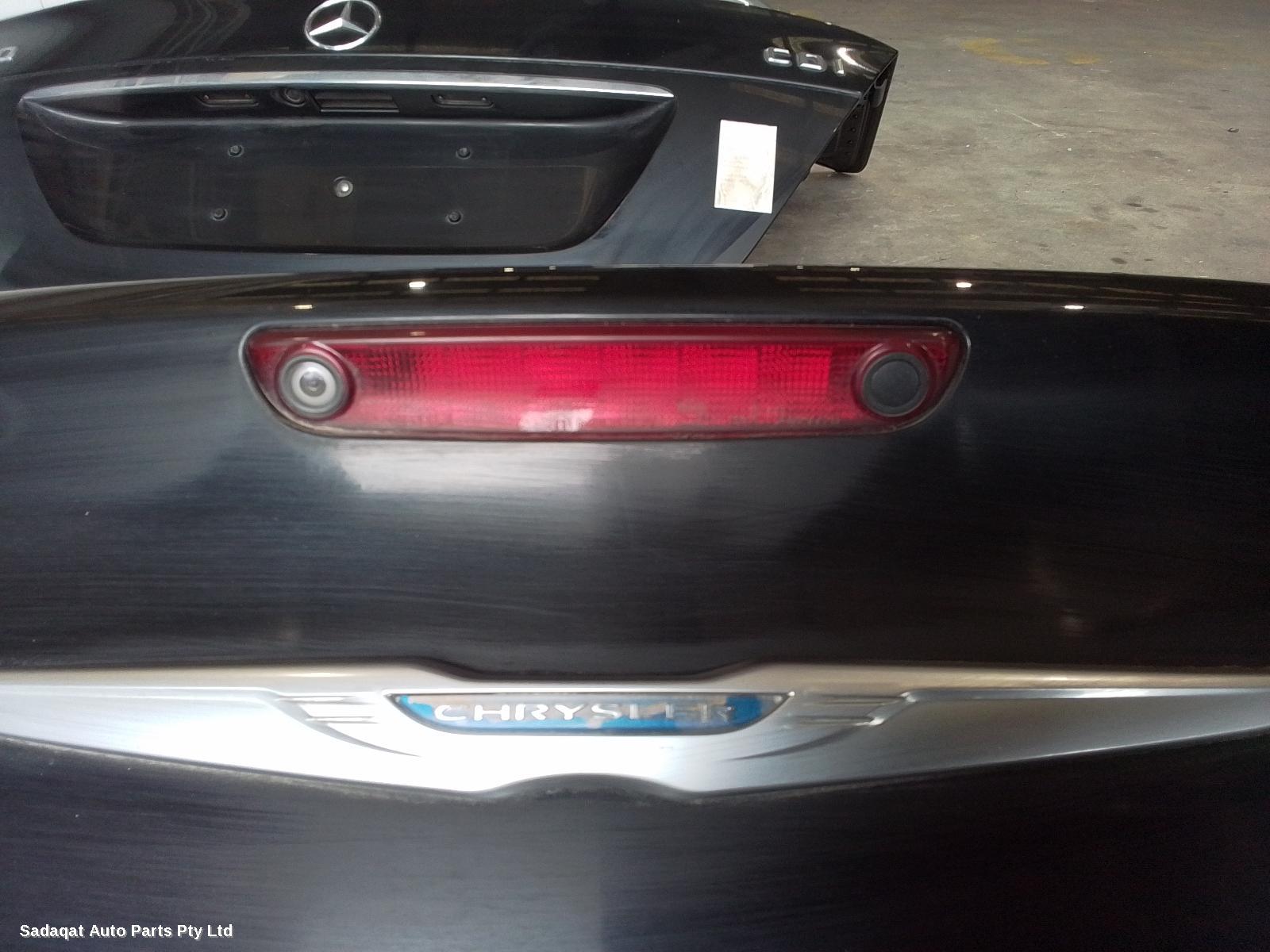 Chrysler 300c Bootlid/tailgate