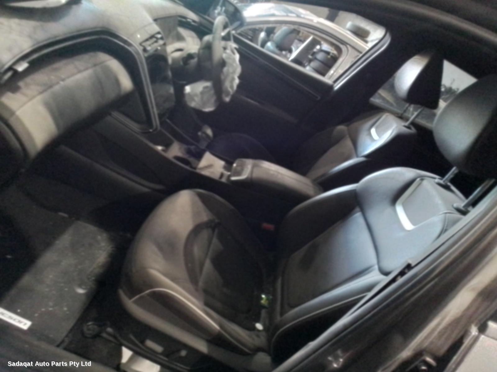 Hyundai Tucson Instrument Cluster