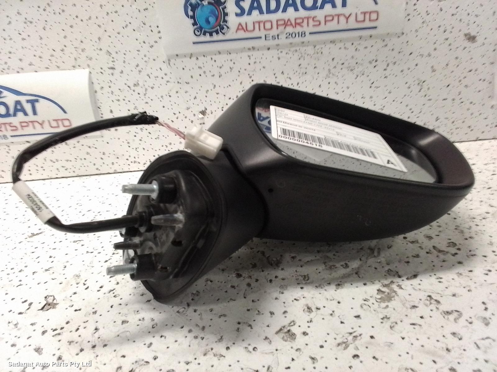 Suzuki Baleno Right Door Mirror