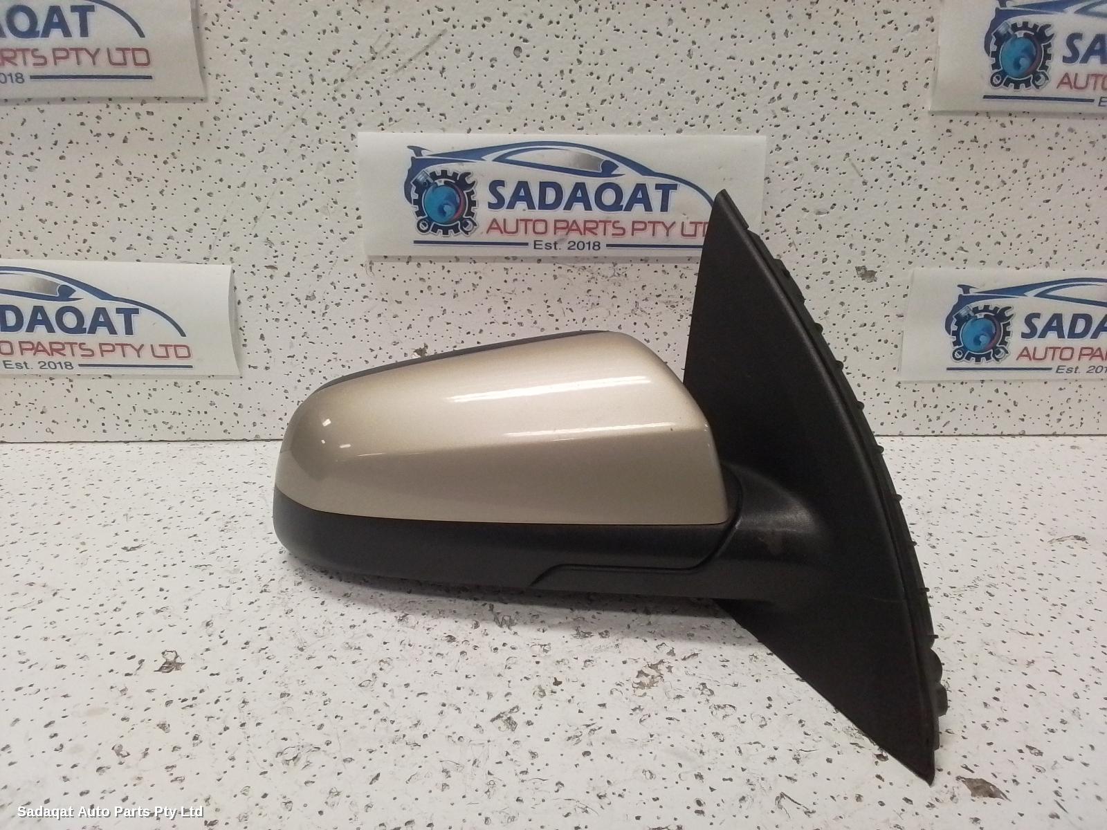 Holden Commodore Right Door Mirror