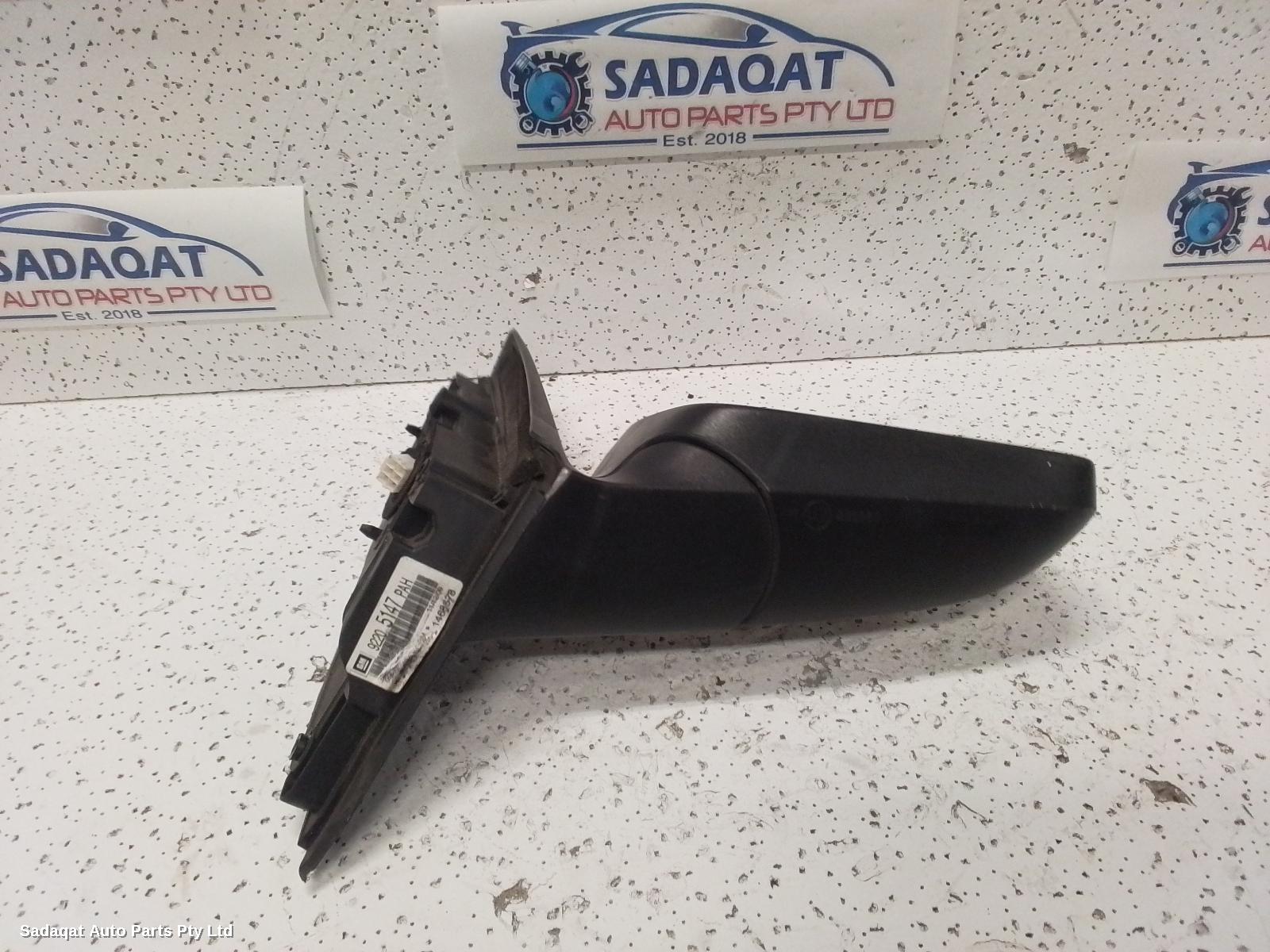 Holden Commodore Right Door Mirror