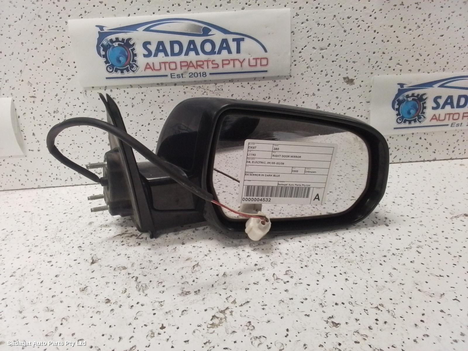 Mitsubishi 380 Right Door Mirror