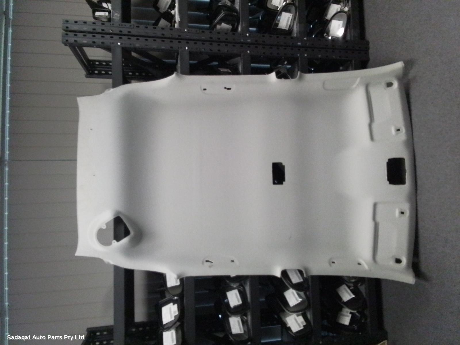 Suzuki Vitara Hoodlining