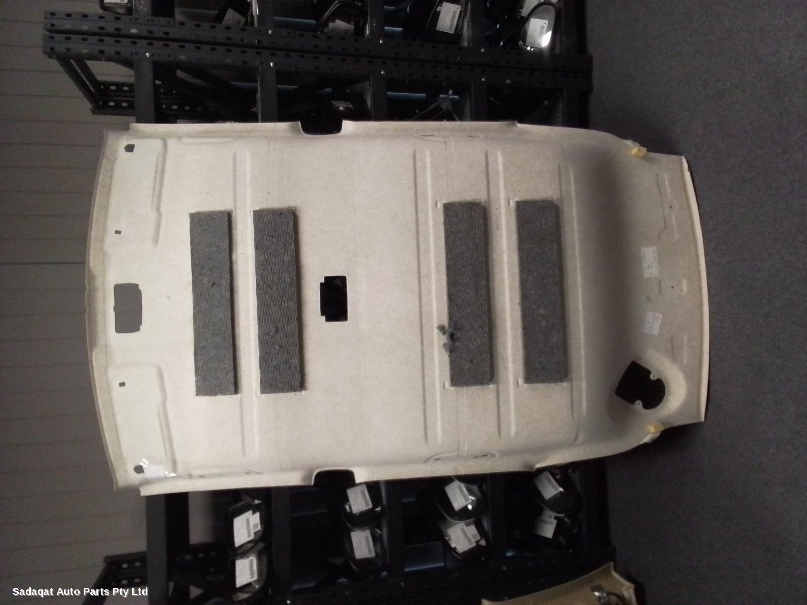 Suzuki Vitara Hoodlining